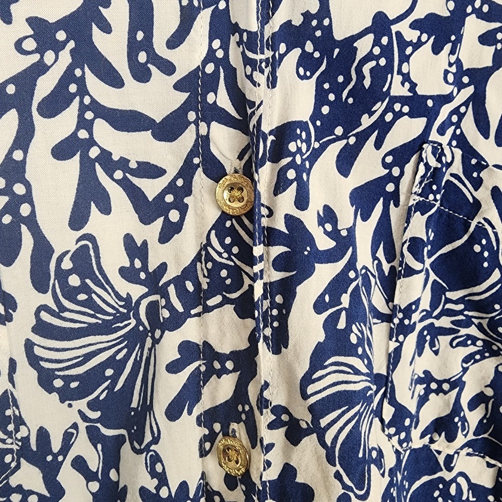 Lilly Pulitzer Sea View Rayon Navy Blue Floral Button Shirt Women's Medium - Picture 4 of 10
